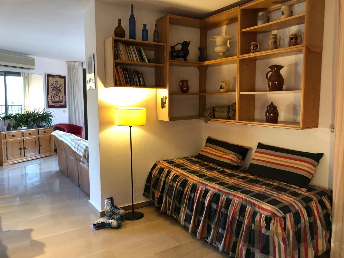 Loft espacioso con terraza y parking en el centro. Huesca Exterior foto