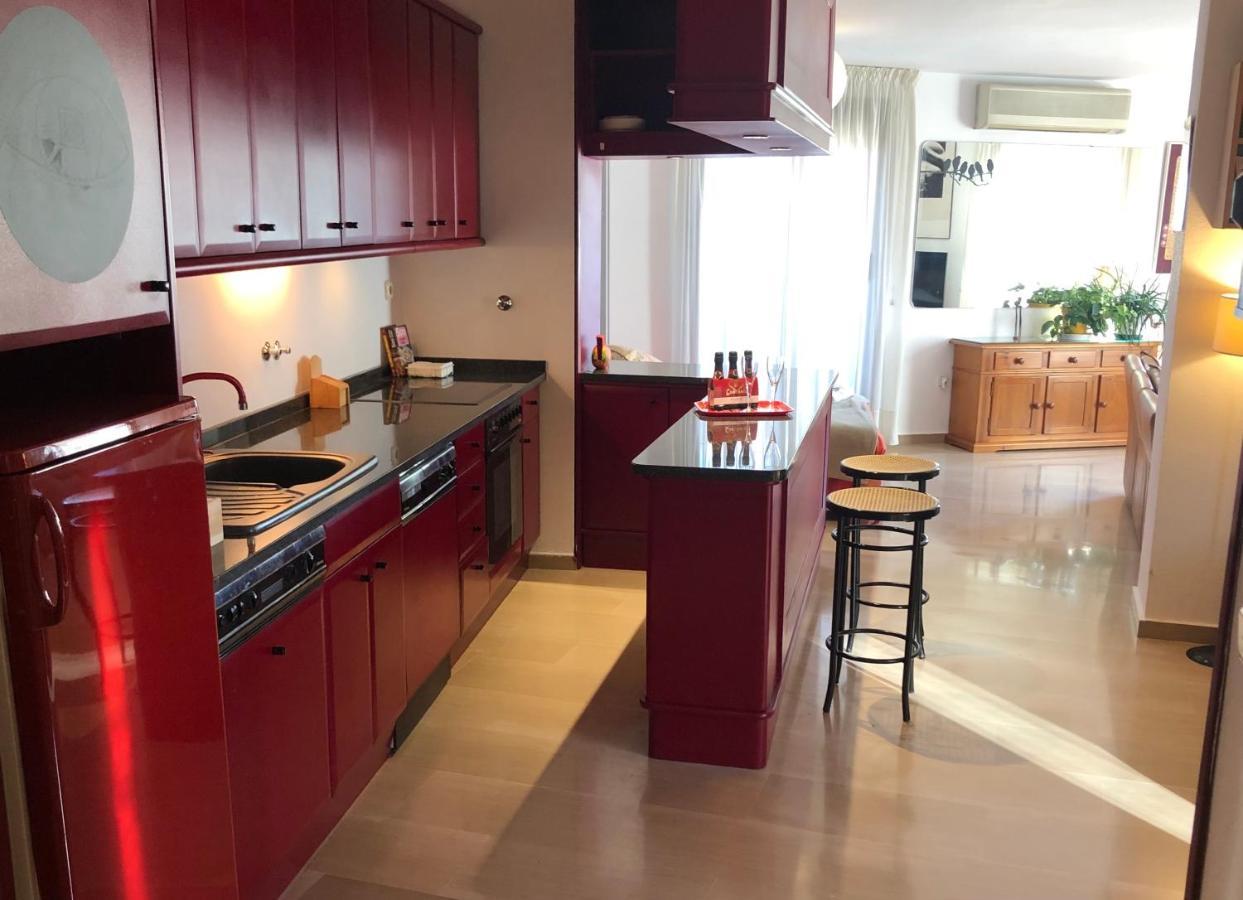 Loft espacioso con terraza y parking en el centro. Huesca Exterior foto